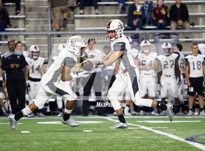 Thumbnail 3 in JSerra Catholic vs. Orange Lutheran photogallery.