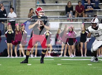 Thumbnail 2 in JSerra Catholic vs. Orange Lutheran photogallery.