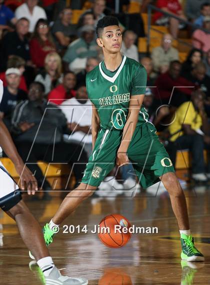 Thumbnail 2 in Oak Ridge vs. St. Francis (City of Palms Classic) photogallery.