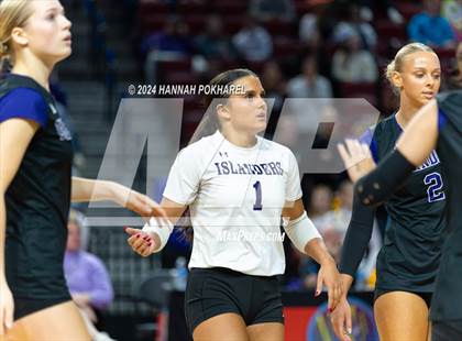 Thumbnail 3 in Omaha Westside vs. Grand Island (NSAA Class A Quarterfinal) photogallery.