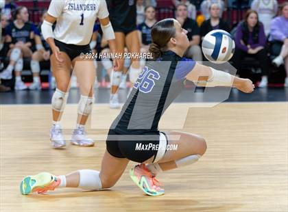 Thumbnail 2 in Omaha Westside vs. Grand Island (NSAA Class A Quarterfinal) photogallery.