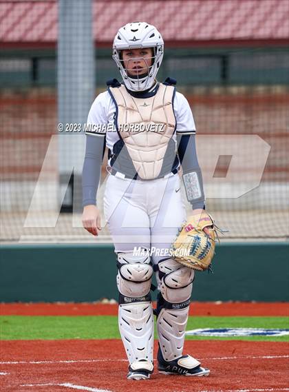 Thumbnail 2 in Lake Creek vs. Plano West photogallery.