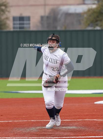 Thumbnail 3 in Lake Creek vs. Plano West photogallery.