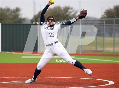 Thumbnail 1 in Lake Creek vs. Plano West photogallery.