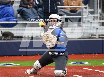 Thumbnail 3 in Lake Creek vs. Plano West photogallery.