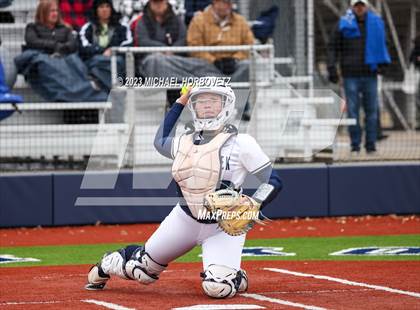 Thumbnail 3 in Lake Creek vs. Plano West photogallery.