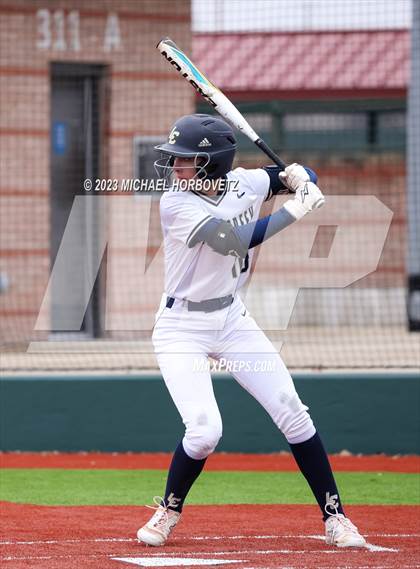 Thumbnail 1 in Lake Creek vs. Plano West photogallery.