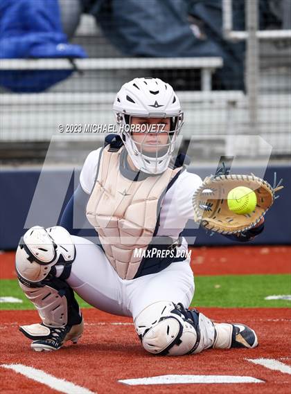 Thumbnail 1 in Lake Creek vs. Plano West photogallery.