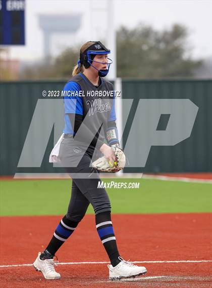 Thumbnail 2 in Lake Creek vs. Plano West photogallery.
