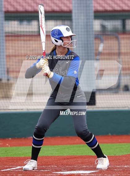 Thumbnail 1 in Lake Creek vs. Plano West photogallery.