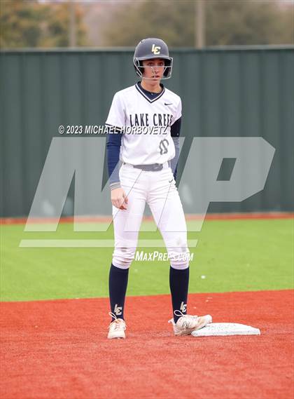 Thumbnail 2 in Lake Creek vs. Plano West photogallery.