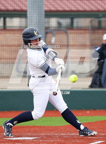 Thumbnail 2 in Lake Creek vs. Plano West photogallery.