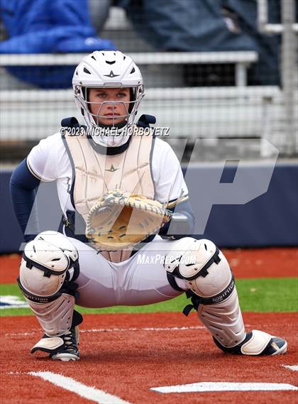 Thumbnail 3 in Lake Creek vs. Plano West photogallery.