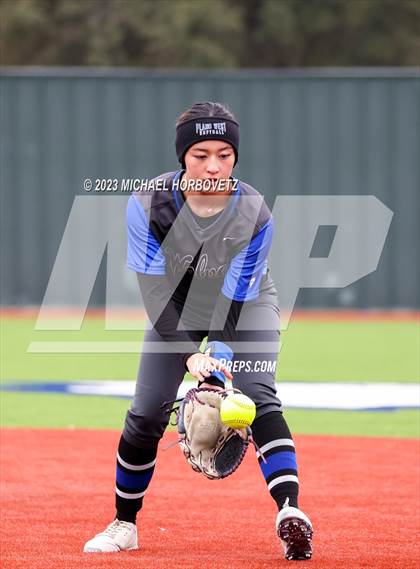 Thumbnail 1 in Lake Creek vs. Plano West photogallery.