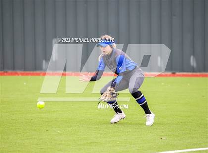 Thumbnail 1 in Lake Creek vs. Plano West photogallery.