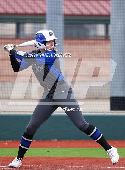 Thumbnail 2 in Lake Creek vs. Plano West photogallery.