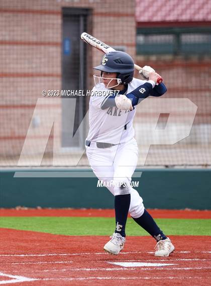 Thumbnail 2 in Lake Creek vs. Plano West photogallery.