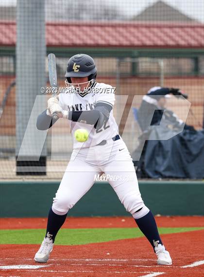Thumbnail 1 in Lake Creek vs. Plano West photogallery.