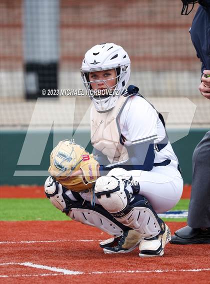 Thumbnail 3 in Lake Creek vs. Plano West photogallery.
