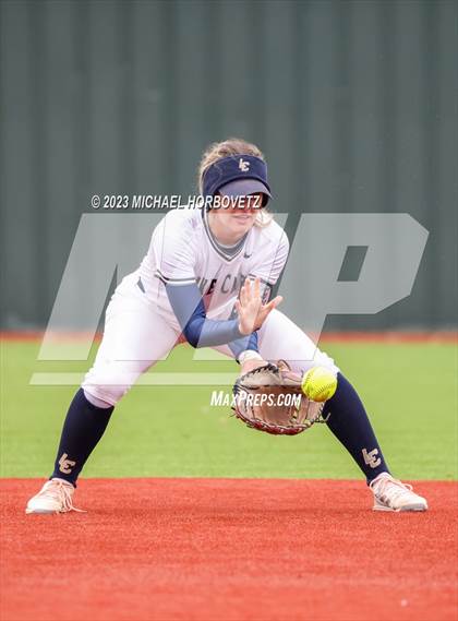 Thumbnail 1 in Lake Creek vs. Plano West photogallery.
