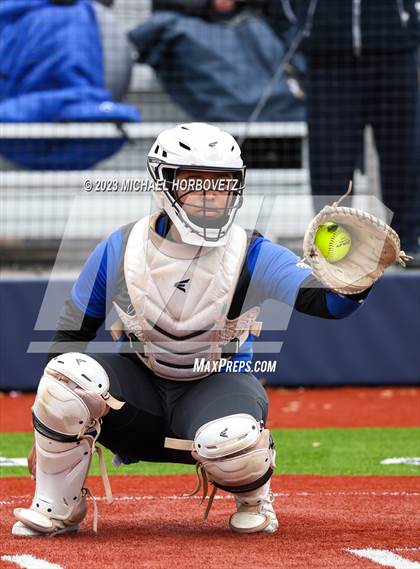 Thumbnail 1 in Lake Creek vs. Plano West photogallery.
