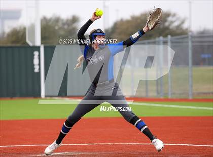 Thumbnail 2 in Lake Creek vs. Plano West photogallery.