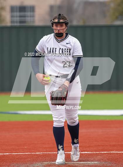 Thumbnail 2 in Lake Creek vs. Plano West photogallery.