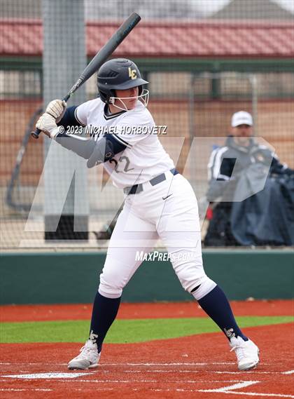 Thumbnail 3 in Lake Creek vs. Plano West photogallery.