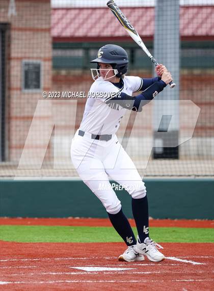 Thumbnail 2 in Lake Creek vs. Plano West photogallery.