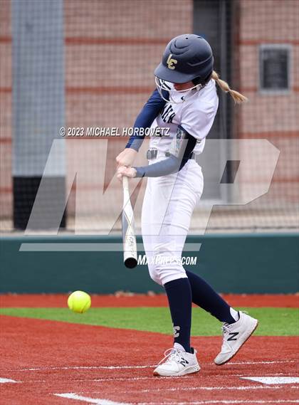 Thumbnail 2 in Lake Creek vs. Plano West photogallery.