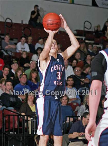Thumbnail 2 in Orland vs. Central Valley (CIF NS D4 Final) photogallery.