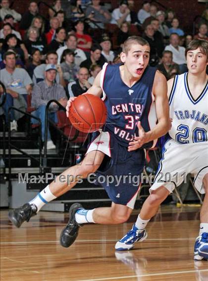 Thumbnail 1 in Orland vs. Central Valley (CIF NS D4 Final) photogallery.