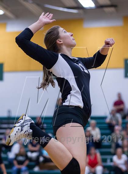 Thumbnail 3 in Dominion @ Loudoun Valley photogallery.