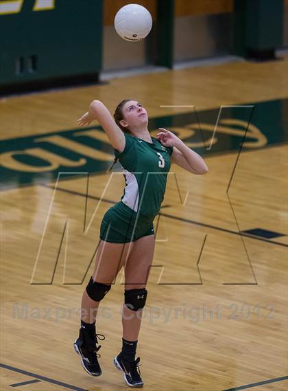 Thumbnail 3 in Dominion @ Loudoun Valley photogallery.