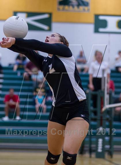 Thumbnail 3 in Dominion @ Loudoun Valley photogallery.