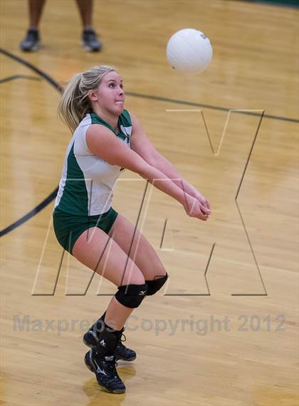 Thumbnail 1 in Dominion @ Loudoun Valley photogallery.
