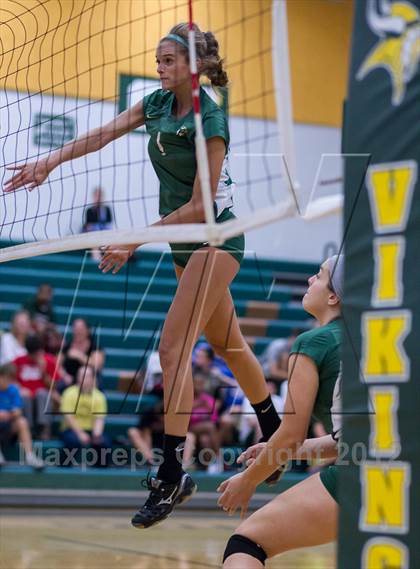 Thumbnail 1 in Dominion @ Loudoun Valley photogallery.