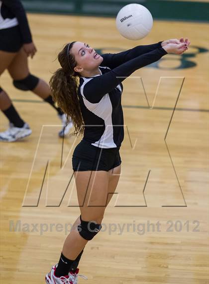 Thumbnail 3 in Dominion @ Loudoun Valley photogallery.