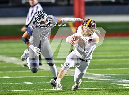 Thumbnail 1 in Greenwood vs. Lake Hamilton (AAA 6A Final) photogallery.