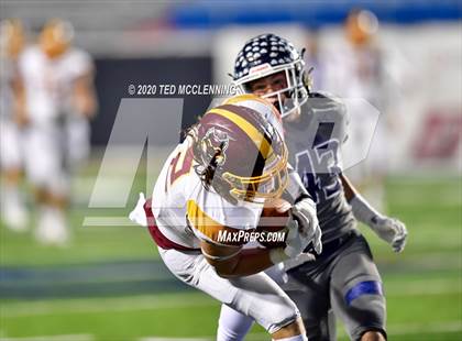 Thumbnail 1 in Greenwood vs. Lake Hamilton (AAA 6A Final) photogallery.