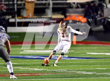 Thumbnail 2 in Greenwood vs. Lake Hamilton (AAA 6A Final) photogallery.