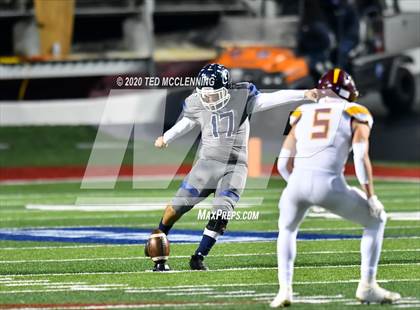 Thumbnail 3 in Greenwood vs. Lake Hamilton (AAA 6A Final) photogallery.