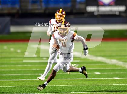Thumbnail 1 in Greenwood vs. Lake Hamilton (AAA 6A Final) photogallery.