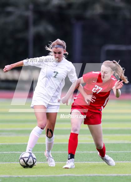 Thumbnail 2 in San Ramon Valley vs. Carondelet (CIF NCS D1 Final) photogallery.