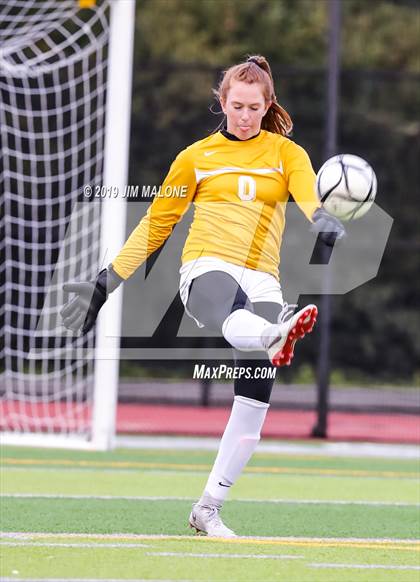 Thumbnail 3 in San Ramon Valley vs. Carondelet (CIF NCS D1 Final) photogallery.