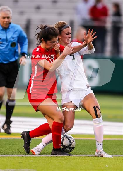 Thumbnail 1 in San Ramon Valley vs. Carondelet (CIF NCS D1 Final) photogallery.