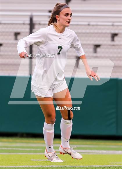 Thumbnail 2 in San Ramon Valley vs. Carondelet (CIF NCS D1 Final) photogallery.