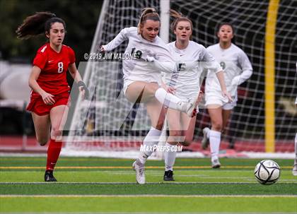 Thumbnail 2 in San Ramon Valley vs. Carondelet (CIF NCS D1 Final) photogallery.