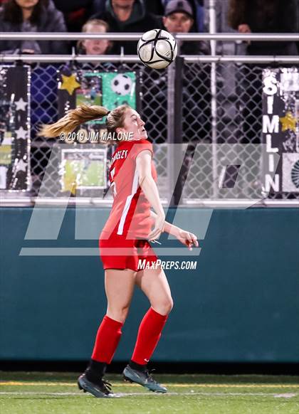 Thumbnail 2 in San Ramon Valley vs. Carondelet (CIF NCS D1 Final) photogallery.