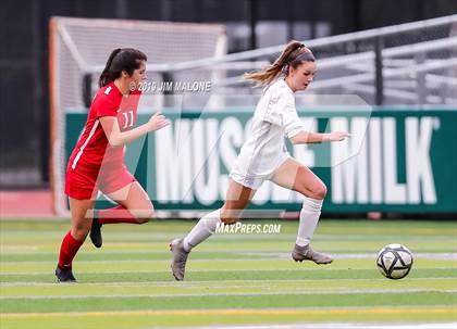 Thumbnail 2 in San Ramon Valley vs. Carondelet (CIF NCS D1 Final) photogallery.
